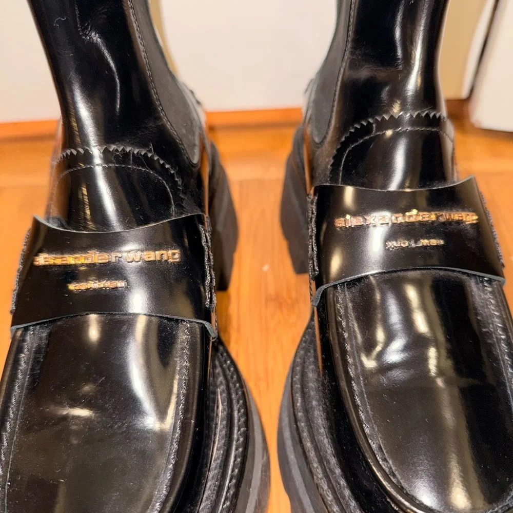 Alexander Wang Carter platform ankle boots in black leather - Picture 6 of 11